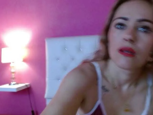 Live sex webcam photo for AriannaTorres #288026442