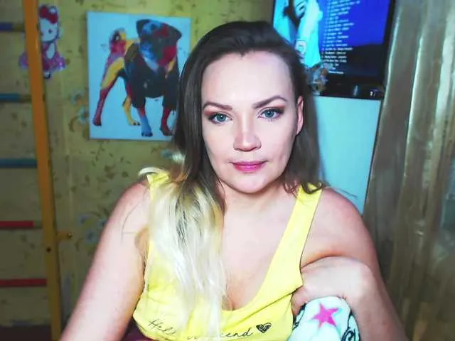 Live sex webcam photo for Ariapris #272132987