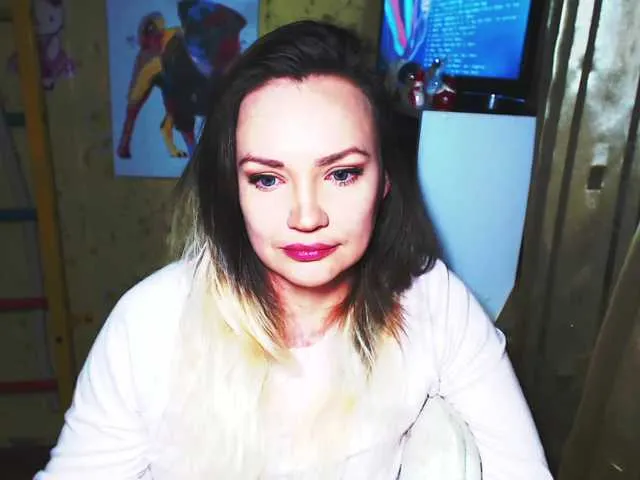 Live sex webcam photo for Ariapris #272219264