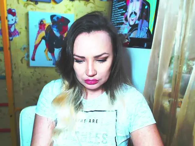 Live sex webcam photo for Ariapris #272240099