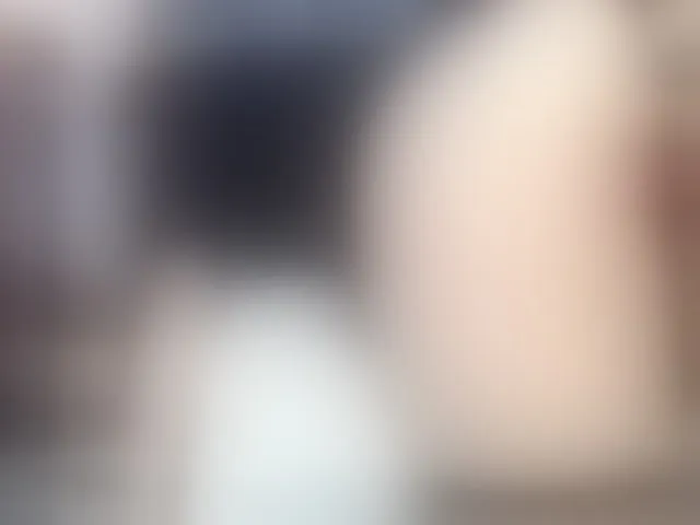 Live sex webcam photo for AriatnaLogan #276601182