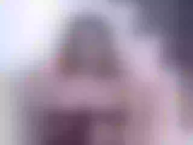 Live sex webcam photo for AriatnaLogan #276726870