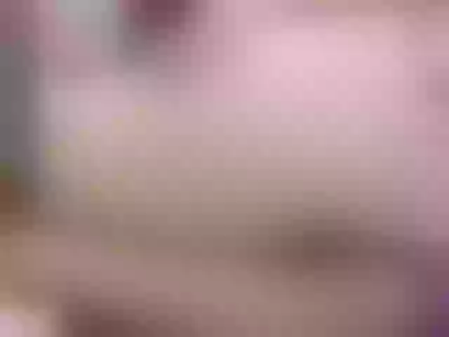 Live sex webcam photo for AriatnaLogan #276835576
