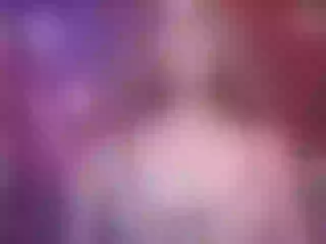 Live sex webcam photo for AriatnaLogan #277142597
