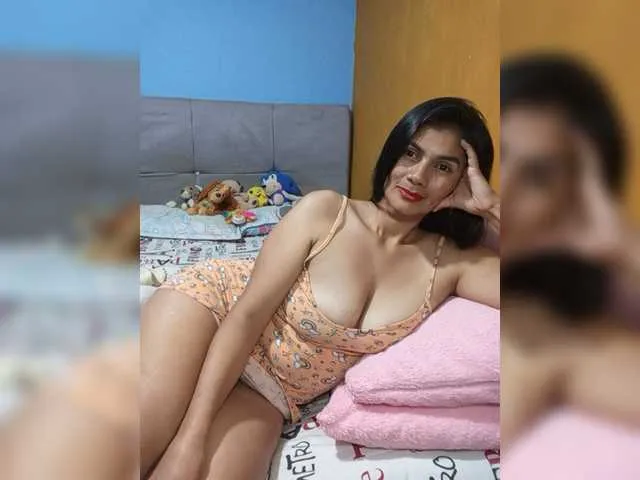 Live sex webcam photo for Arichaa #277104124