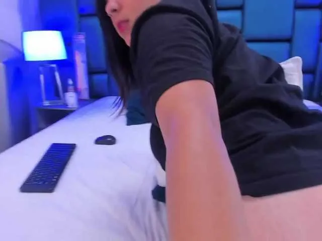 Live sex webcam photo for AricherBunny #273071586