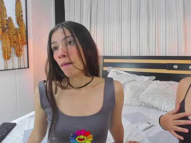 Live sex webcam photo for AricherBunny #273113991