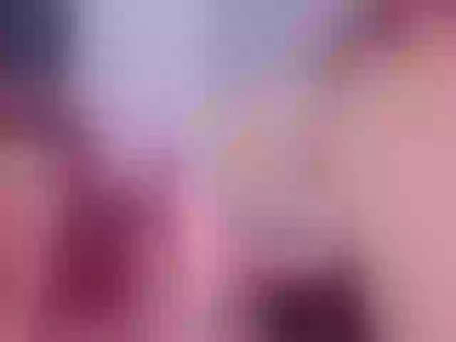 Live sex webcam photo for Ariel-Little18 #291975301