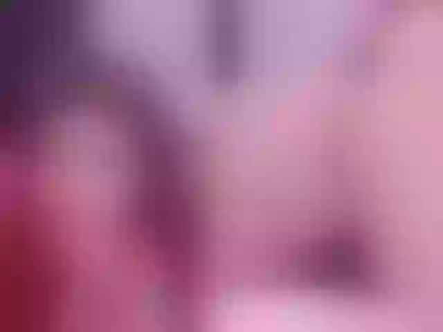 Live sex webcam photo for Ariel-Little18 #292075870