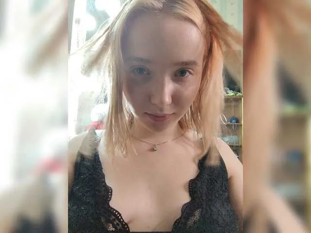 Live sex webcam photo for Ariel006 #272102981