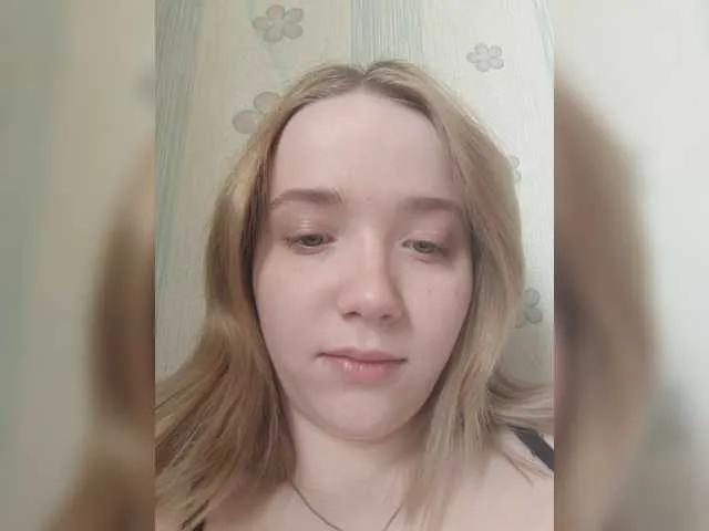 Live sex webcam photo for Ariel006 #272682743