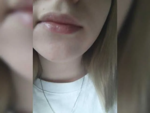 Live sex webcam photo for Ariel006 #272709516
