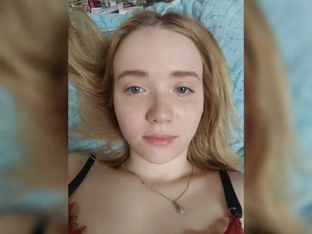 Live sex webcam photo for Ariel006 #272786162