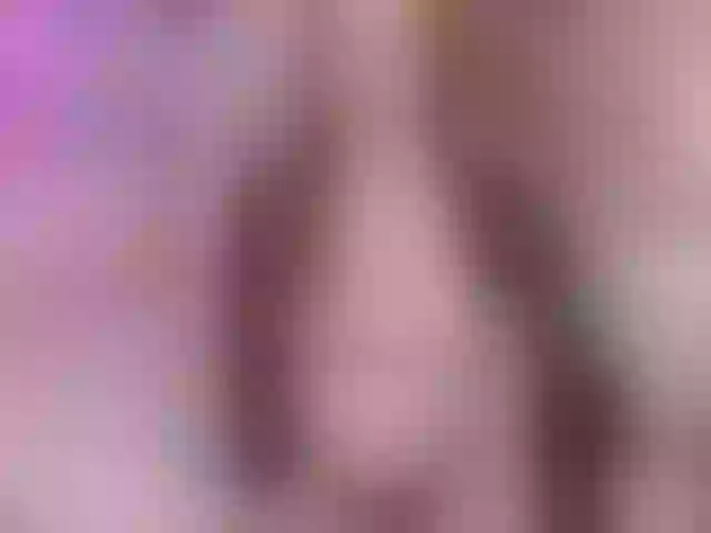 Live sex webcam photo for ArielMaurry #290544867