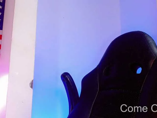 Live sex webcam photo for ArielMaurry #291698700