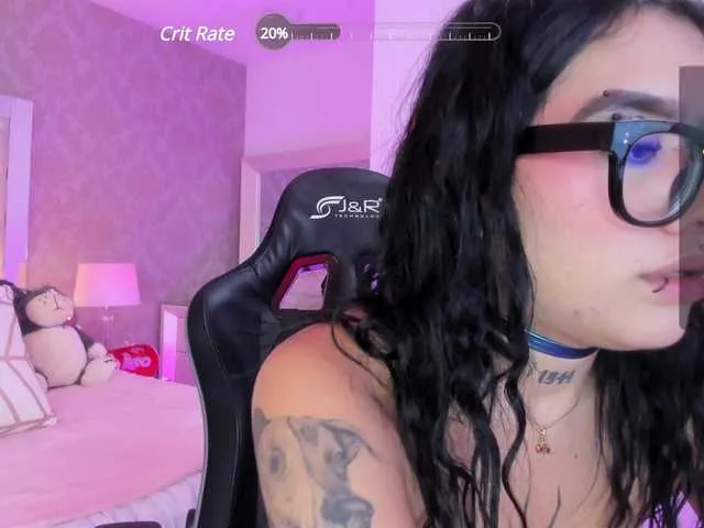 Live sex webcam photo for ArielMoore #291129990