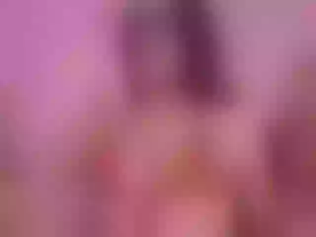 Live sex webcam photo for ArielMoore #291944076