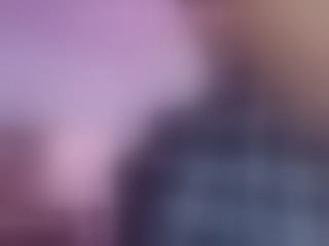 Live sex webcam photo for ArielMoore #293576889
