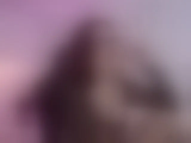 Live sex webcam photo for ArielMoore #293703873