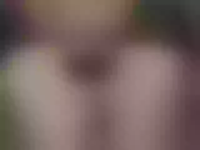 Live sex webcam photo for AriellSweety #289392489