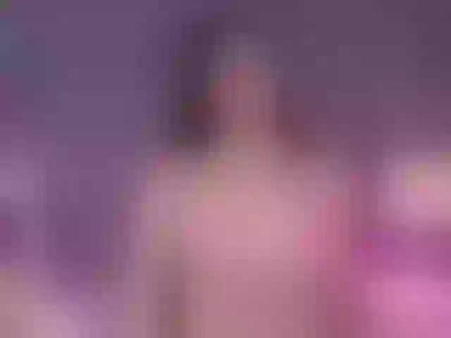Live sex webcam photo for AriellSweety #290938801