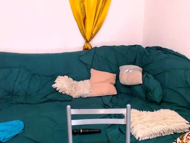 Live sex webcam photo for Ariellefoxy #276857891