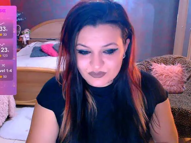 Live sex webcam photo for Ariellefoxy #292243236