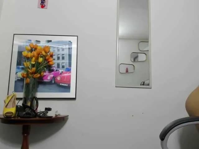 Live sex webcam photo for Aries-Mature #292214860