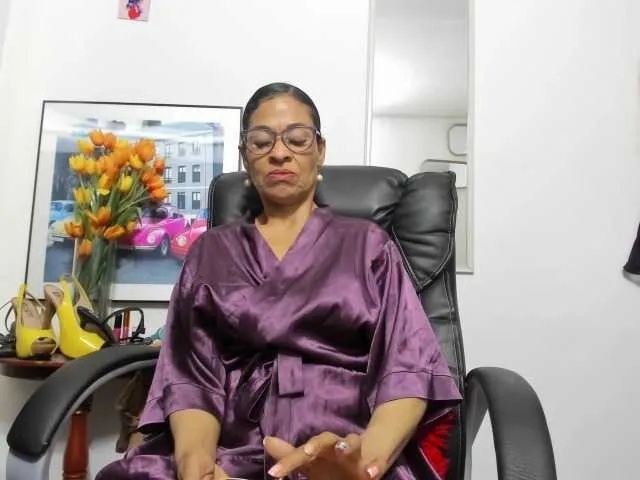 Live sex webcam photo for Aries-Mature #292284309