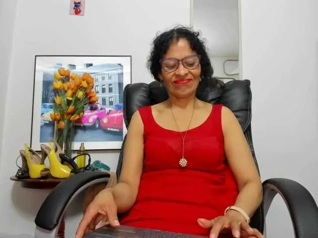 Live sex webcam photo for Aries-Mature #292324938