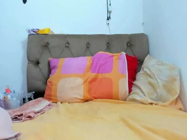 Live sex webcam photo for Aries-Mature #292363478