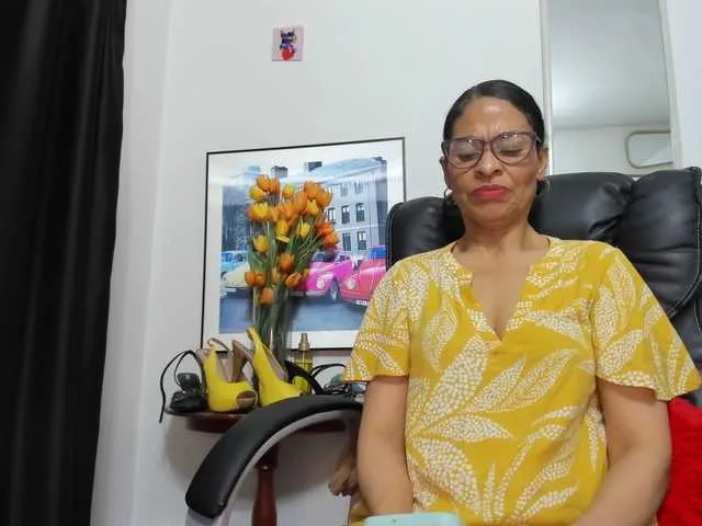 Live sex webcam photo for Aries-Mature #292397626