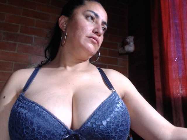 Live sex webcam photo for Aries-arial #276049708