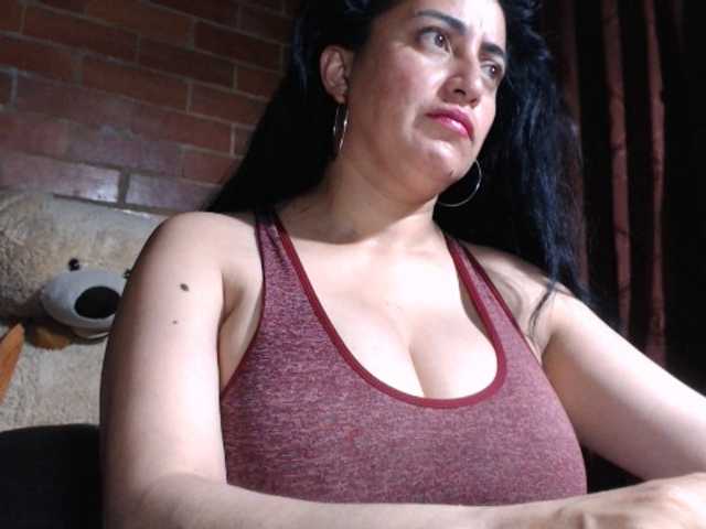 Live sex webcam photo for Aries-arial #276061673