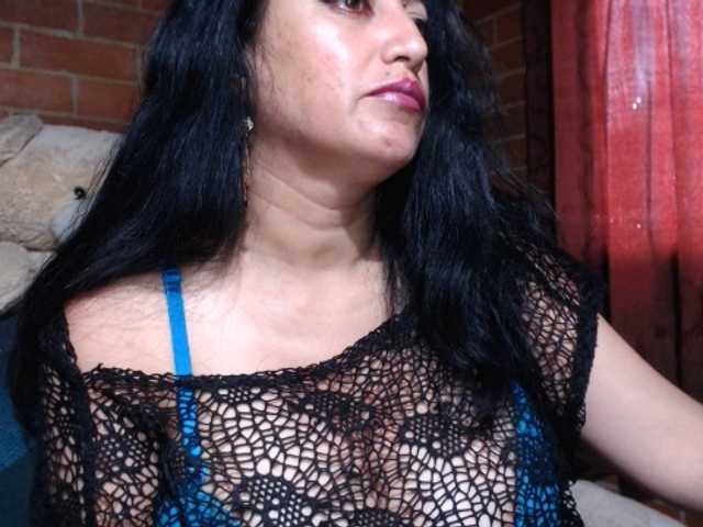 Live sex webcam photo for Aries-arial #276220148