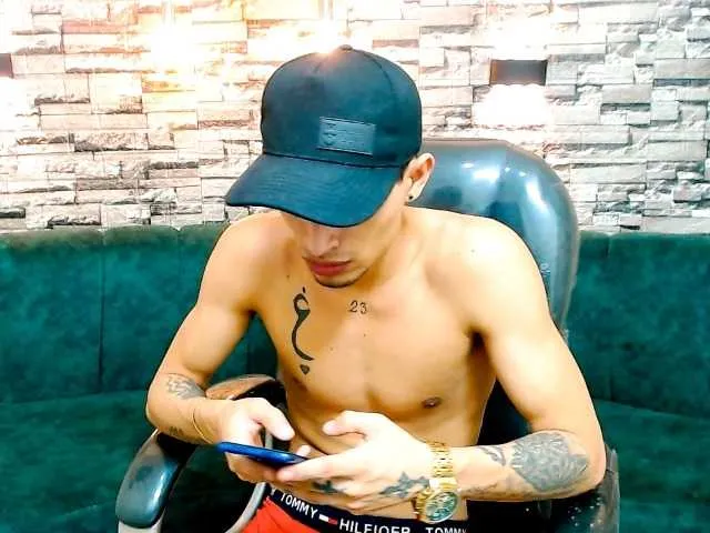 Live sex webcam photo for AriesxKing #290269622