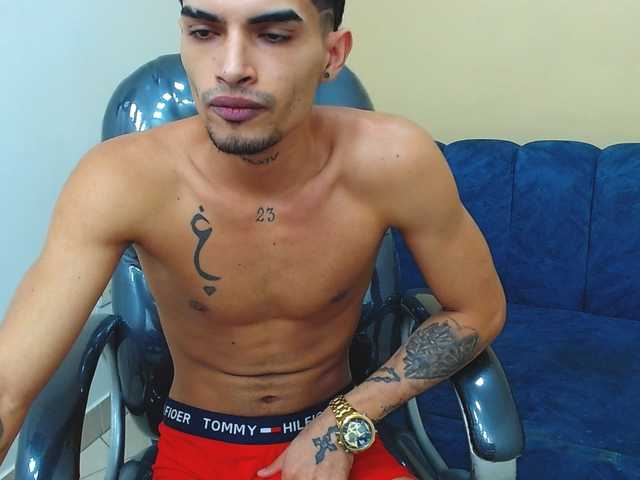 Live sex webcam photo for AriesxKing #290990831