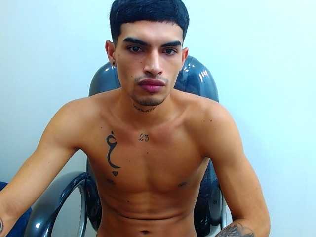 Live sex webcam photo for AriesxKing #291028324