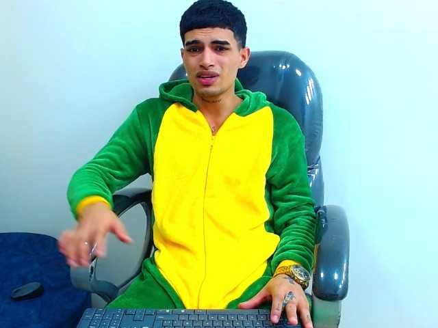 Live sex webcam photo for AriesxKing #291033825