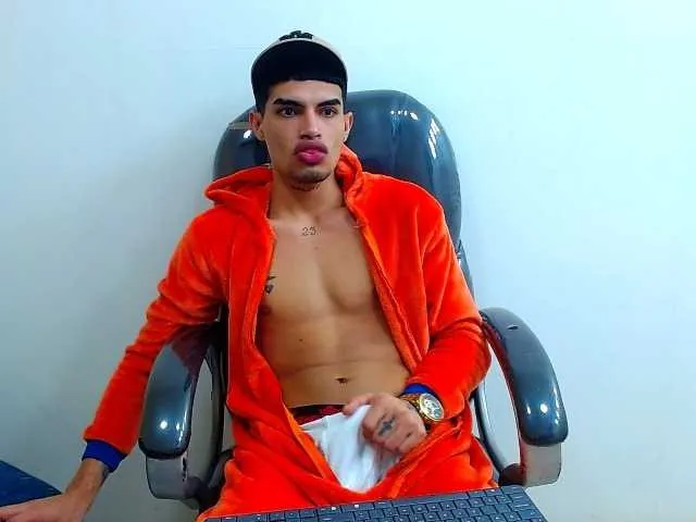 Live sex webcam photo for AriesxKing #291055907
