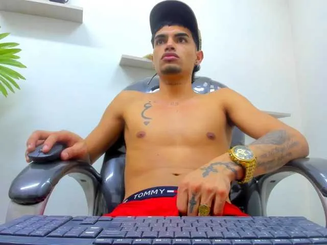 Live sex webcam photo for AriesxKing #292211570