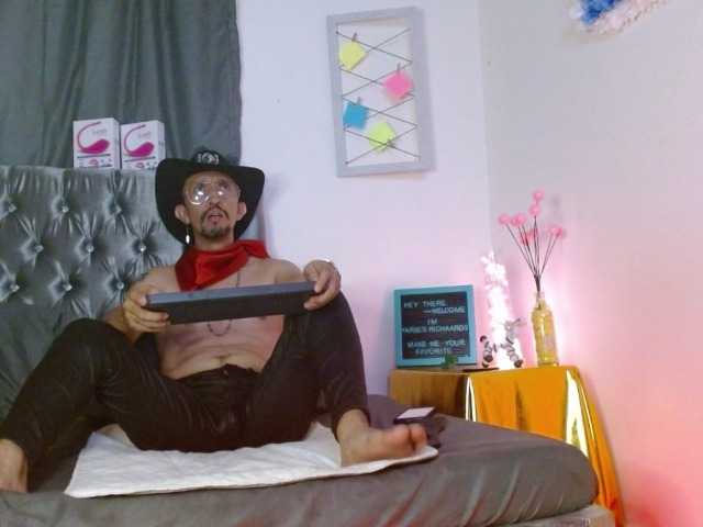 Live sex webcam photo for AriiesRichaards #276110706