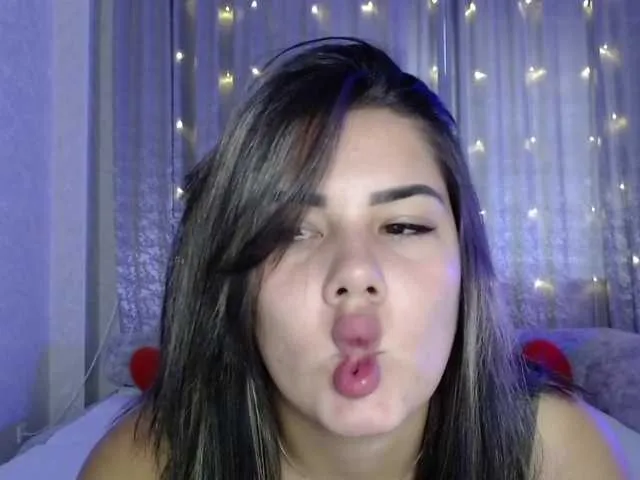 Live sex webcam photo for Ariixoo #274391419