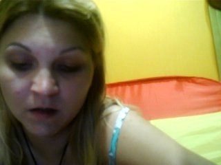 Live sex webcam photo for Arina250 #199469078