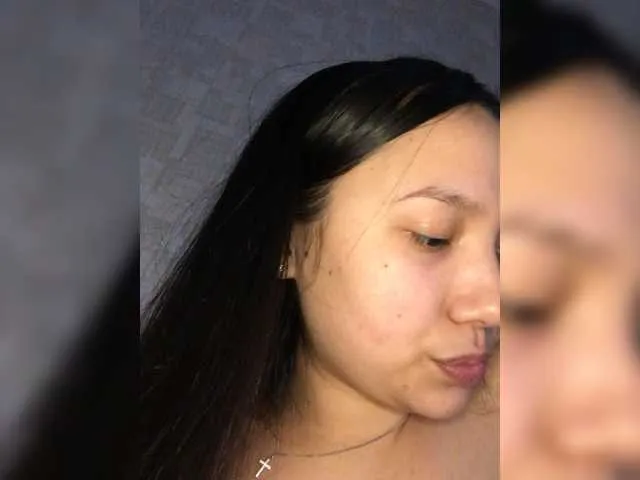 Live sex webcam photo for Arina979797 #276695093