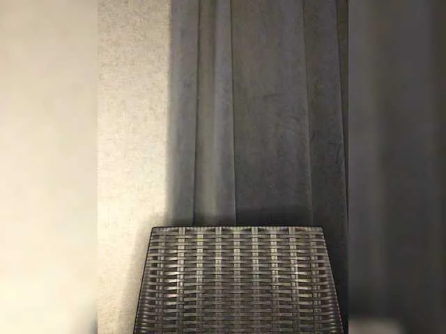 Live sex webcam photo for Arina979797 #277527113