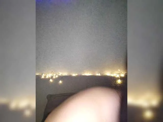 Live sex webcam photo for Arina979797 #290780152