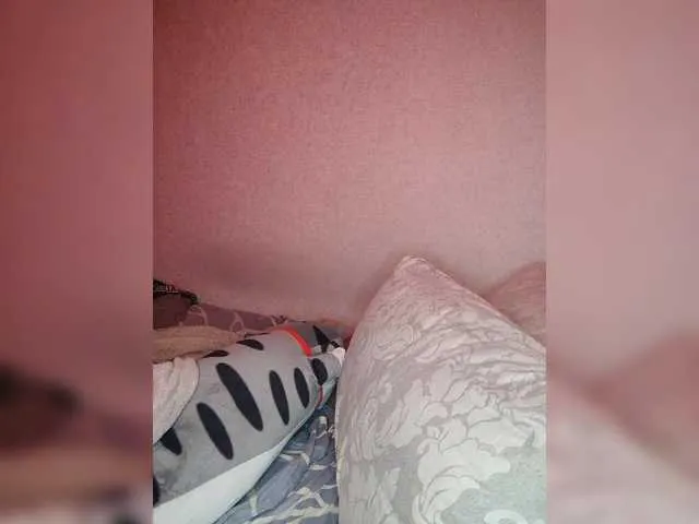 Live sex webcam photo for Arina979797 #291687320