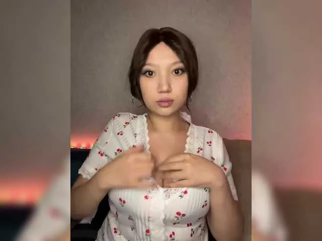 Live sex webcam photo for Arina979797 #292223170