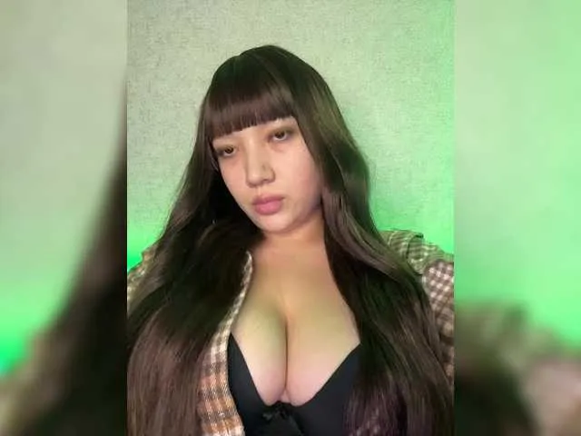 Live sex webcam photo for Arina979797 #292557895